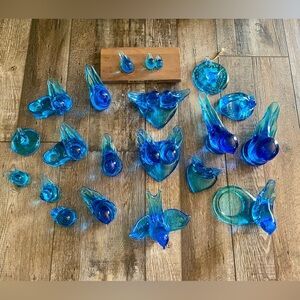Leo Ward Vintage glass Bluebird assortment